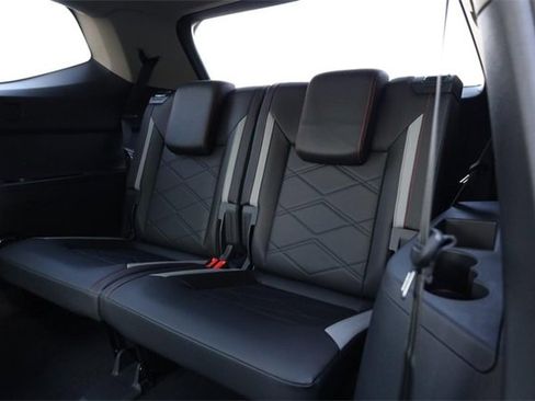 New 2026 Volkswagen Atlas Peak Edition image 29