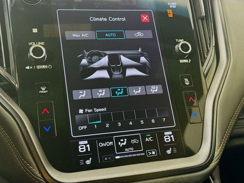 Used 2022 Subaru Outback Wilderness w/ Wilderness Package image 18