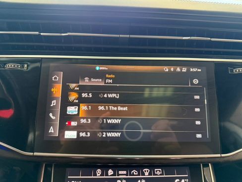 Used 2021 Audi Q8 Prestige w/ Prestige Package AWD/4WD image 58