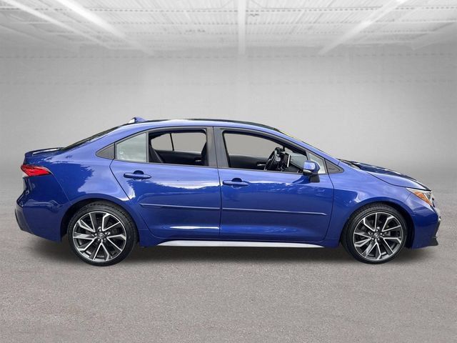 Used 2021 Toyota Corolla SE w/ Carpet Mat Package (TMS) FWD image 3