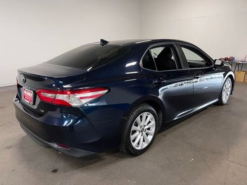 Used 2020 Toyota Camry LE FWD image 3