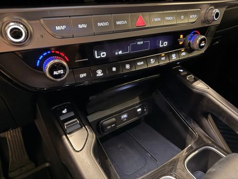 Used 2024 Kia Telluride S w/ S Sunroof Package AWD/4WD image 27