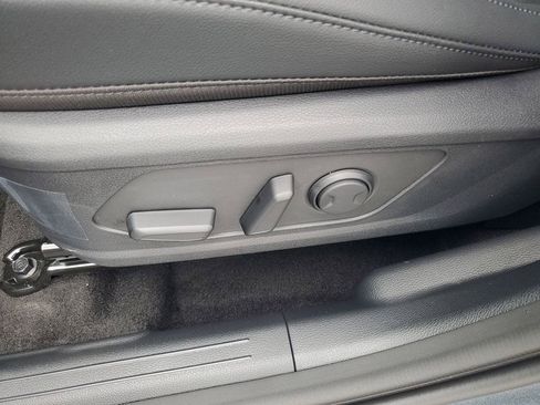 New 2026 Kia Sportage EX FWD image 7