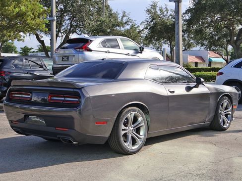 Used 2021 Dodge Challenger R/T image 7