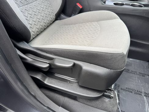 Certified 2022 Chevrolet Equinox LS image 23