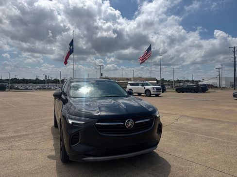 Used 2023 Buick Envision Preferred w/ Sport Touring Package AWD/4WD image 3