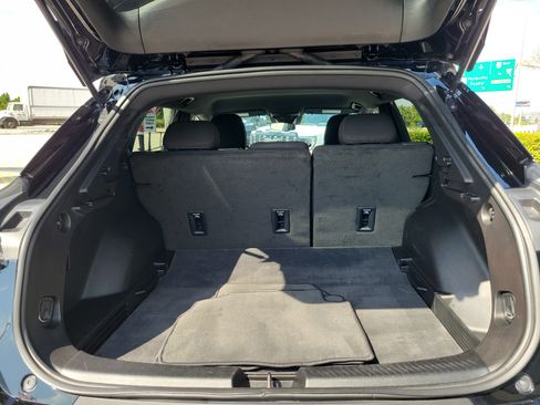 Used 2025 Chevrolet Equinox EV LT FWD image 16