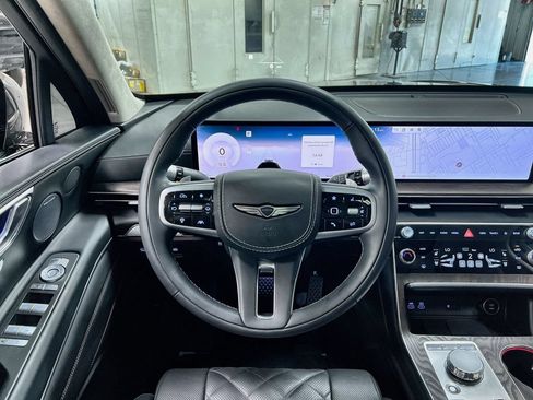 Used 2025 Genesis GV80 3.5T Prestige AWD/4WD image 18