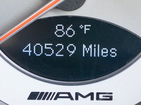 Used 2011 Mercedes-Benz SL 63 AMG image 24