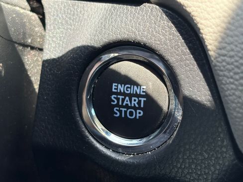 Used 2022 Toyota RAV4 XLE w/ XLE Grade Weather Package FWD image 19