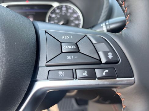 New 2025 Nissan Sentra SR image 26