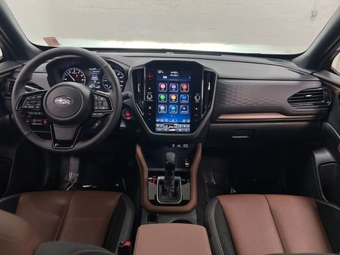 Used 2025 Subaru Forester Touring w/ Protection Package image 15