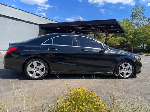 Used 2017 Mercedes-Benz CLA 250 4MATIC image 5