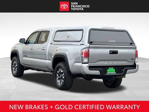 Certified 2022 Toyota Tacoma TRD Off-Road w/ Technology Package AWD/4WD image 3