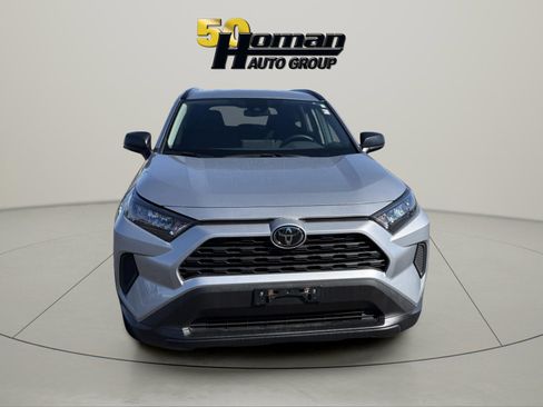 Used 2021 Toyota RAV4 LE AWD/4WD image 8