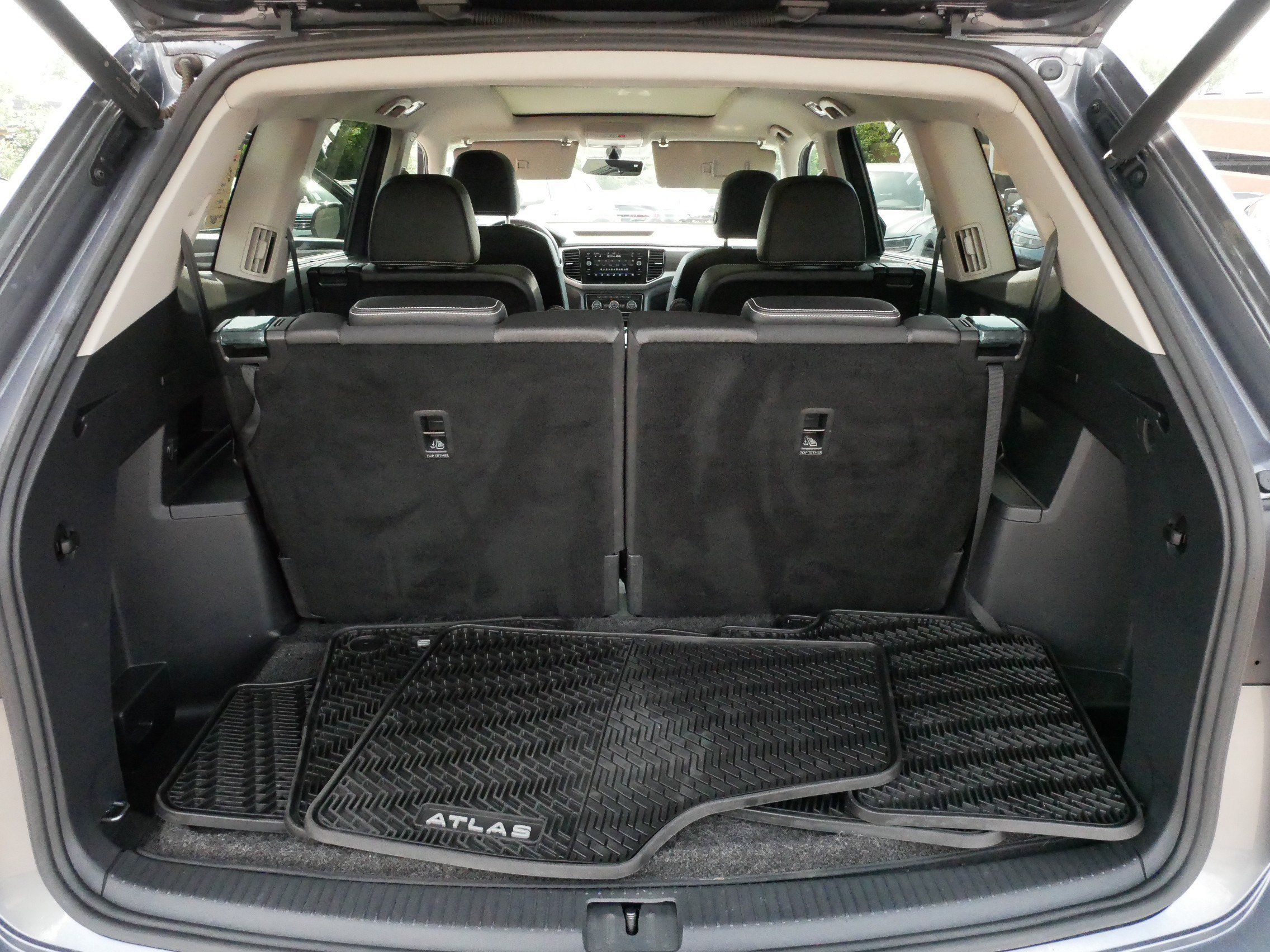 Certified 2023 Volkswagen Atlas SE w/ Panoramic Sunroof Package AWD/4WD image 18