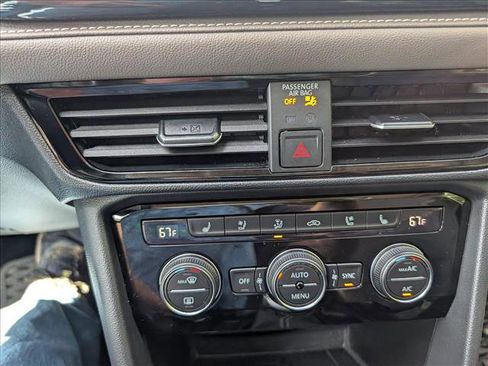 Certified 2024 Volkswagen Taos SEL AWD/4WD image 37