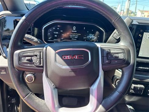 Used 2024 GMC Sierra 3500 SLT w/ SLT Premium Package image 27