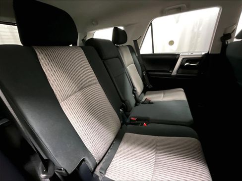 Used 2024 Toyota 4Runner SR5 image 16