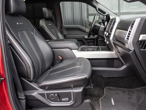 Used 2017 Ford F250 Platinum w/ Platinum Ultimate Package AWD/4WD image 16