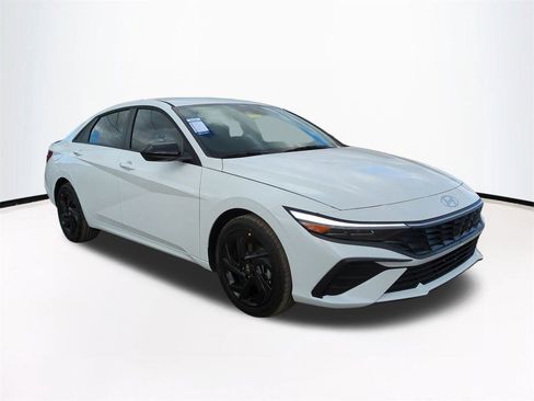 New 2026 Hyundai Elantra Sport image 2