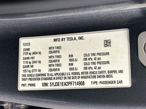 Used 2023 Tesla Model 3 Standard Range RWD image 12