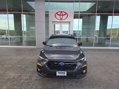 Used 2024 Subaru Crosstrek 2.5i Sport image 3