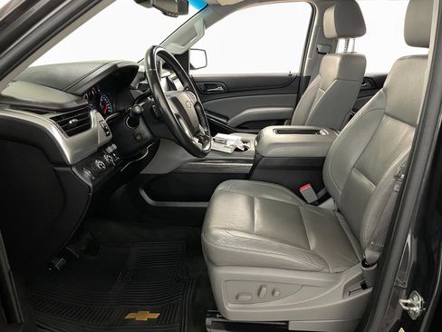 Used 2015 Chevrolet Tahoe LT w/ Luxury Package AWD/4WD image 9