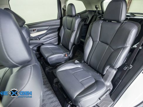 Used 2022 Subaru Ascent Limited w/ Technology Package AWD/4WD image 35