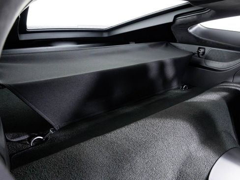 Used 2015 Chevrolet Corvette Z06 w/ 3LZ Preferred Equipment Group image 46