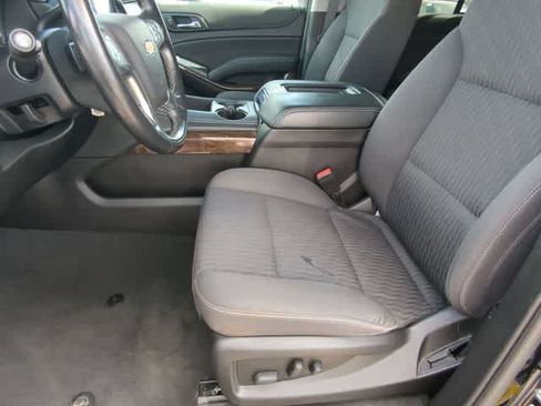 Used 2019 Chevrolet Tahoe LS AWD/4WD image 15