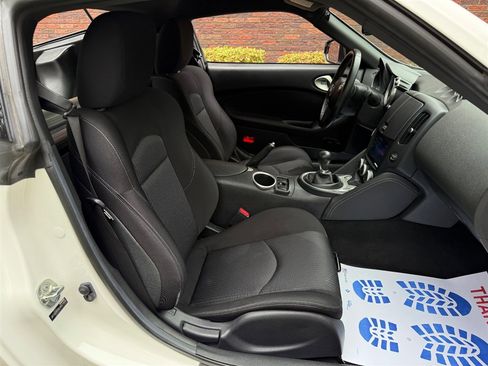 Used 2020 Nissan 370Z Coupe image 55