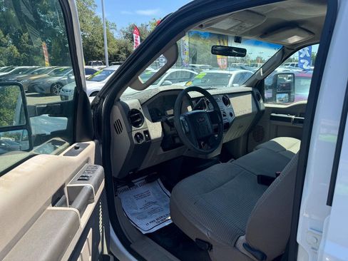 Used 2009 Ford F250 XL image 11