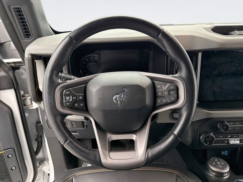 Used 2021 Ford Bronco Badlands AWD/4WD image 12