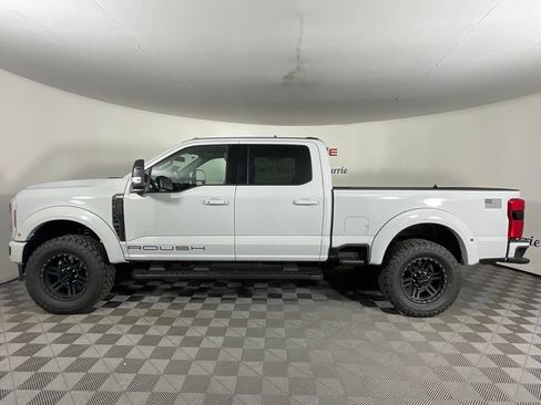 New 2026 Ford F250 Lariat w/ Black Appearance Package AWD/4WD image 6