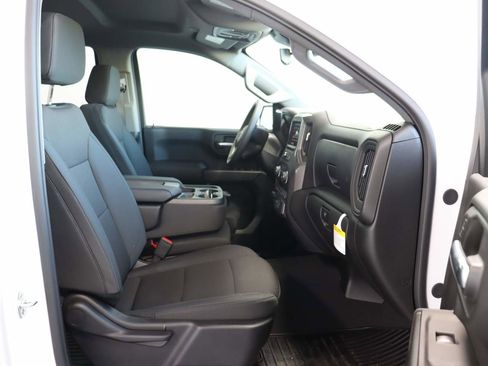 Used 2026 Chevrolet Silverado 1500 W/T w/ WT Value Package image 18