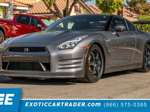 Used 2016 Nissan GT-R Black Edition AWD/4WD image 1