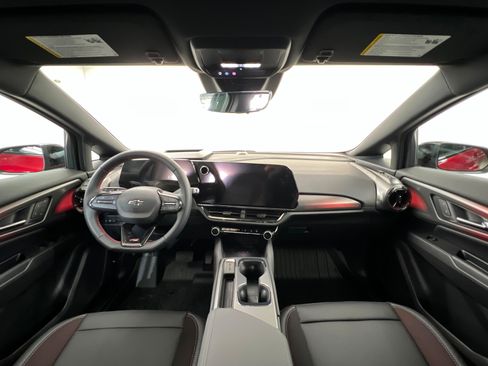 New 2026 Chevrolet Equinox EV RS w/ Convenience Package II image 10