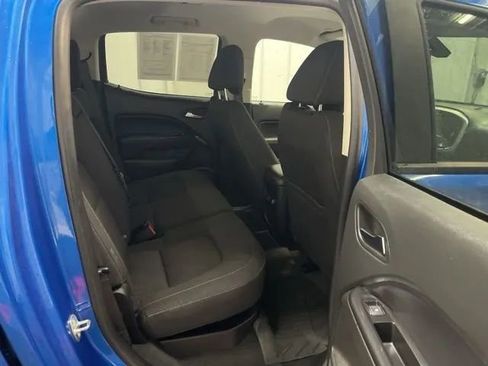 Used 2022 GMC Canyon Elevation image 12