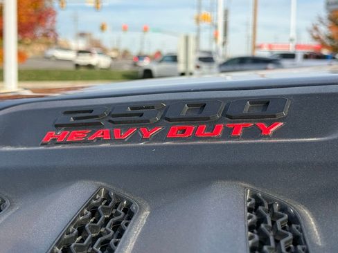 New 2025 RAM 2500 Limited image 12