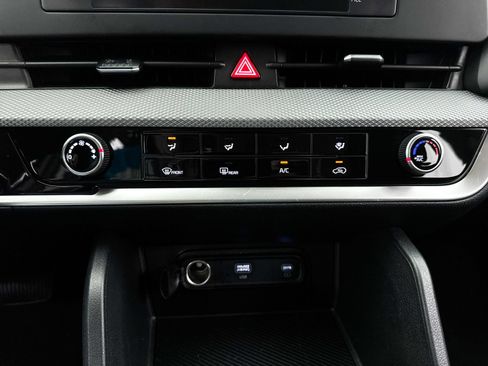 Certified 2024 Kia Sportage LX FWD image 24