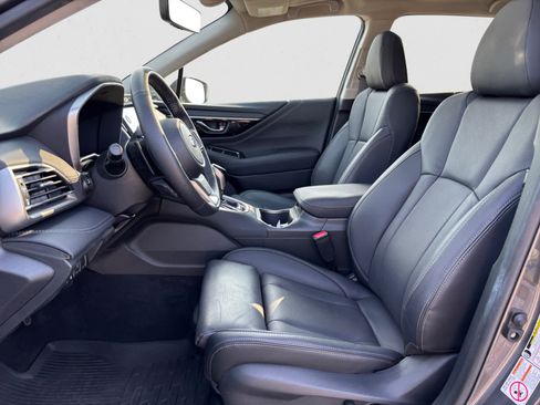 Used 2020 Subaru Outback Limited w/ Popular Package #2 image 16