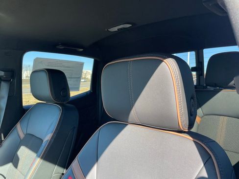 New 2026 GMC Canyon AT4 w/ Nightfall Edition image 22