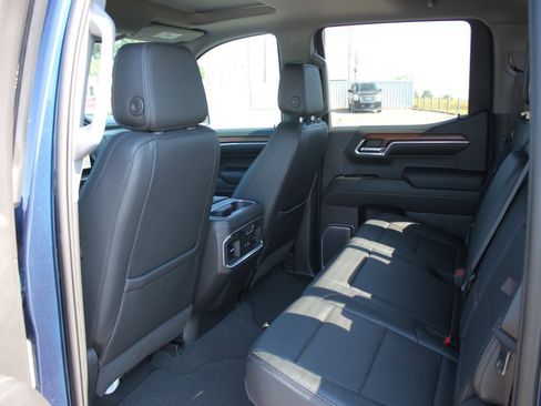 Used 2023 GMC Sierra 1500 Denali w/ Denali Reserve Package image 7