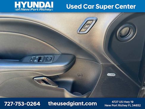 Used 2023 Dodge Challenger R/T w/ Plus Package RWD image 9