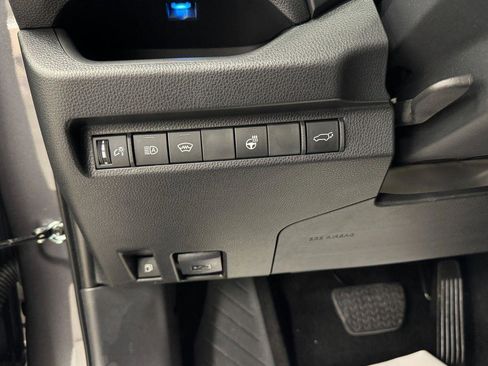 Used 2025 Toyota RAV4 XSE w/ Weather Package image 11