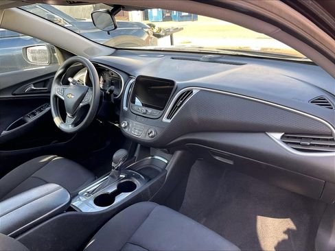 Used 2023 Chevrolet Malibu LT FWD image 13