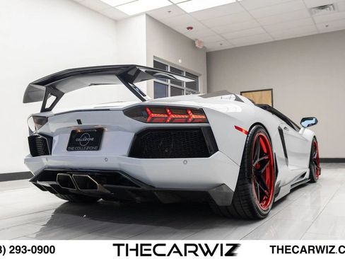 Used 2017 Lamborghini Aventador LP 700-4 AWD/4WD image 21