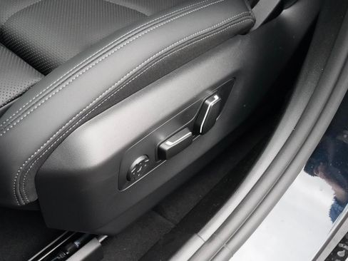 New 2026 BMW i5 eDrive40 w/ M Sport Package image 28