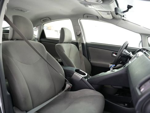 Used 2012 Toyota Prius Three image 49